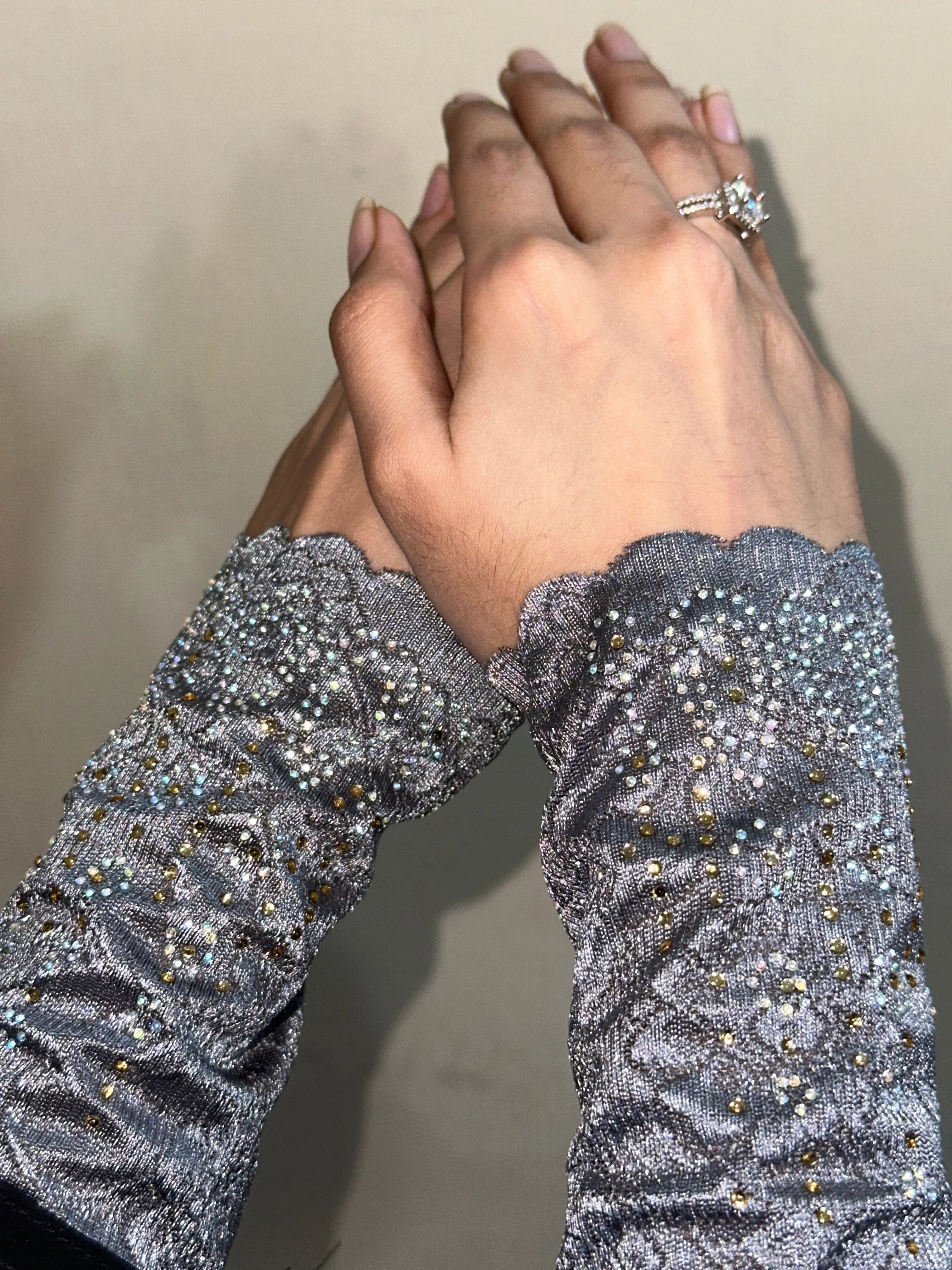 Elegant Silver Iranian Fancy Sleeves - Razia Hijab