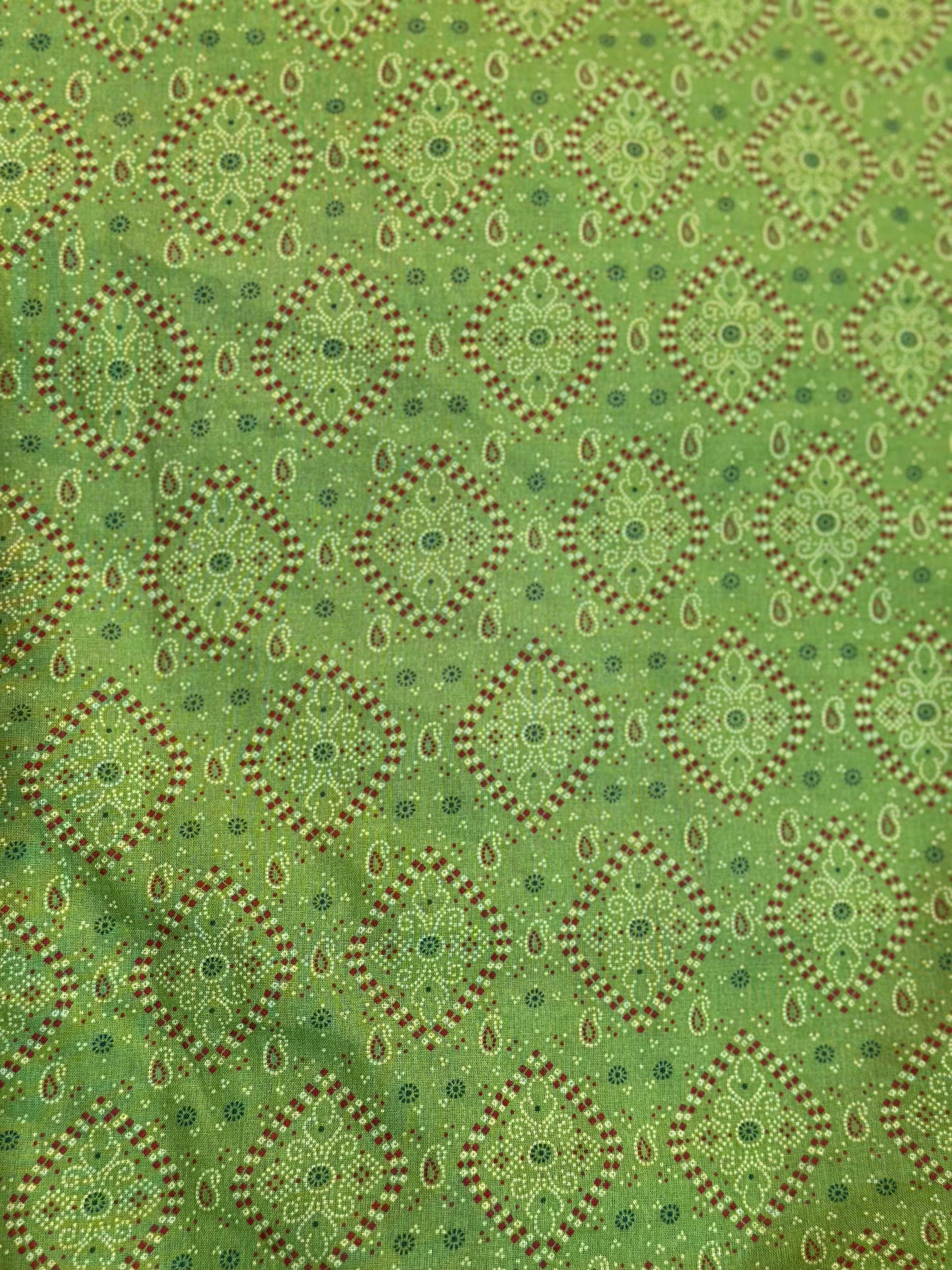 Premium Cotton Namaz Chador – Elegant Green with Traditional Print