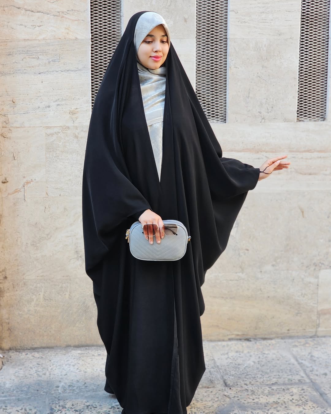 Elegant Irani Abaya with Dori Style Sleeves
