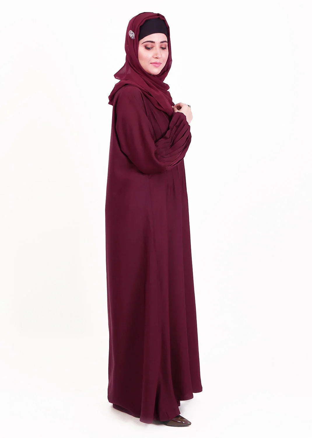 Aura Maroon Abaya
