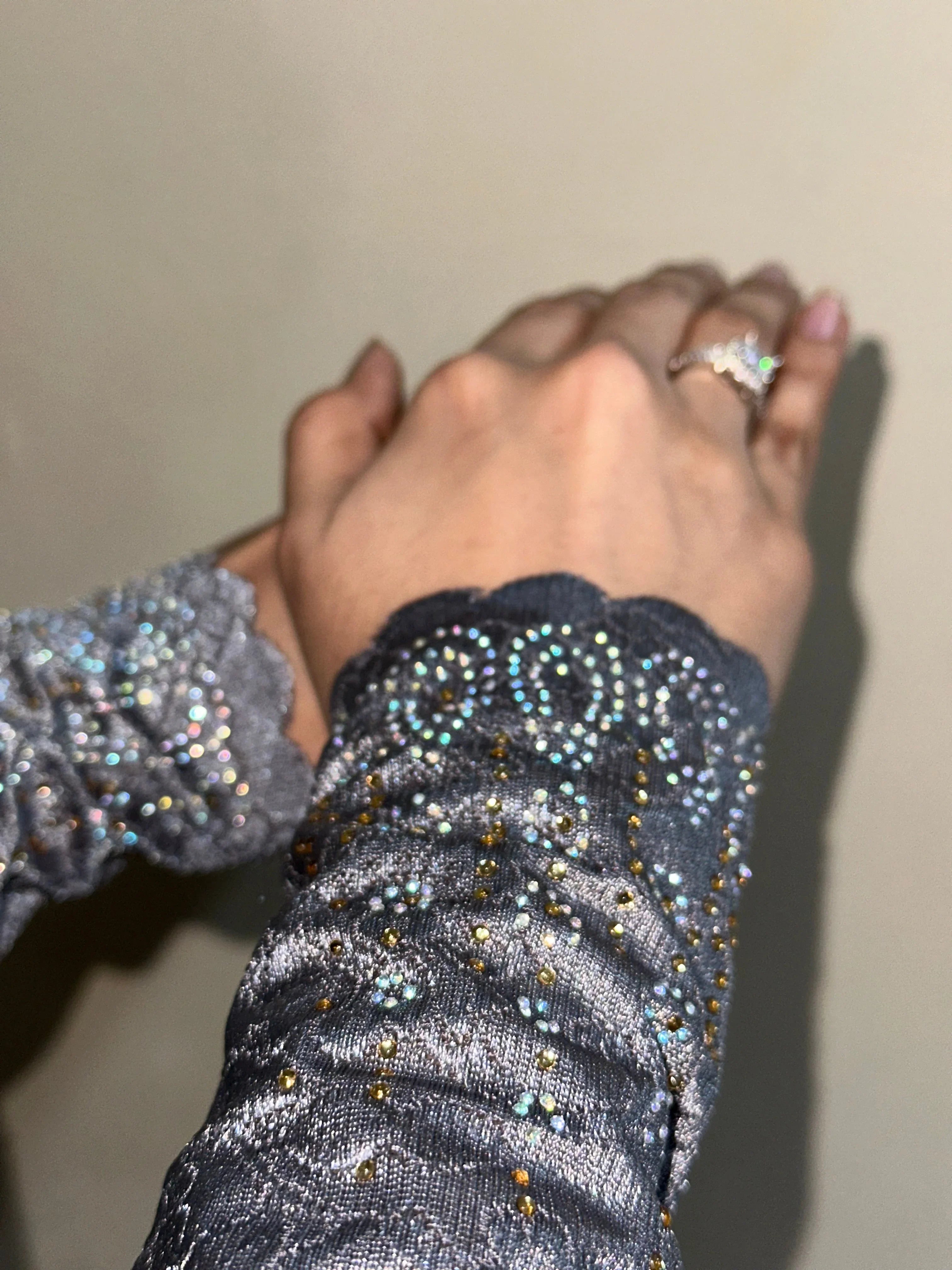 Elegant Silver Iranian Fancy Sleeves - Razia Hijab