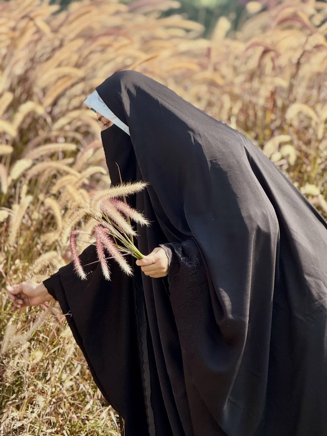 Premium Iranian Embroidered Abaya – Original Shiny Nida Fabric (Jet Black) - Razia Hijab