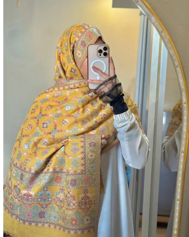 GulKani Shawl Hover Image