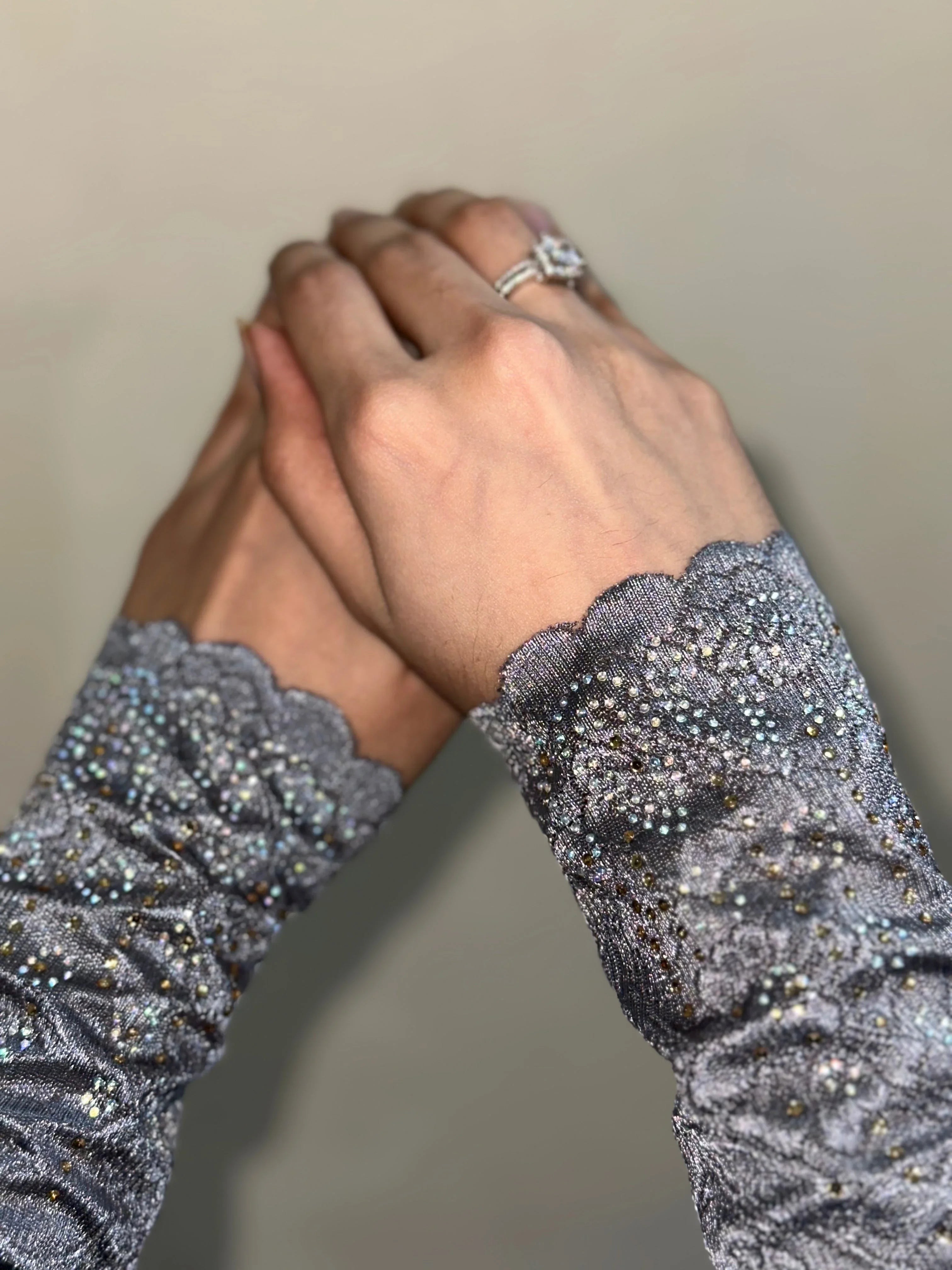 Elegant Silver Iranian Fancy Sleeves - Razia Hijab