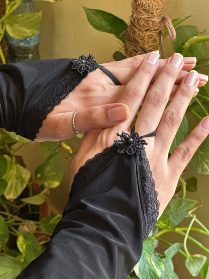 Black Iranian Finger Loop Sleeves