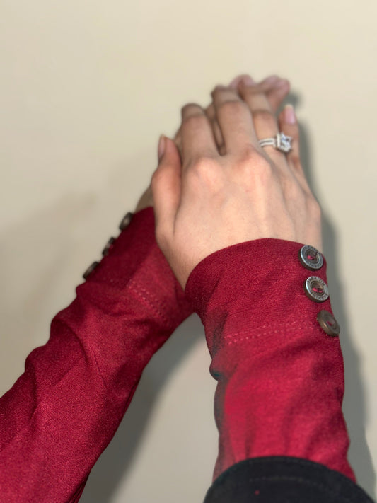Elegant Maroon Iranian Sleeves