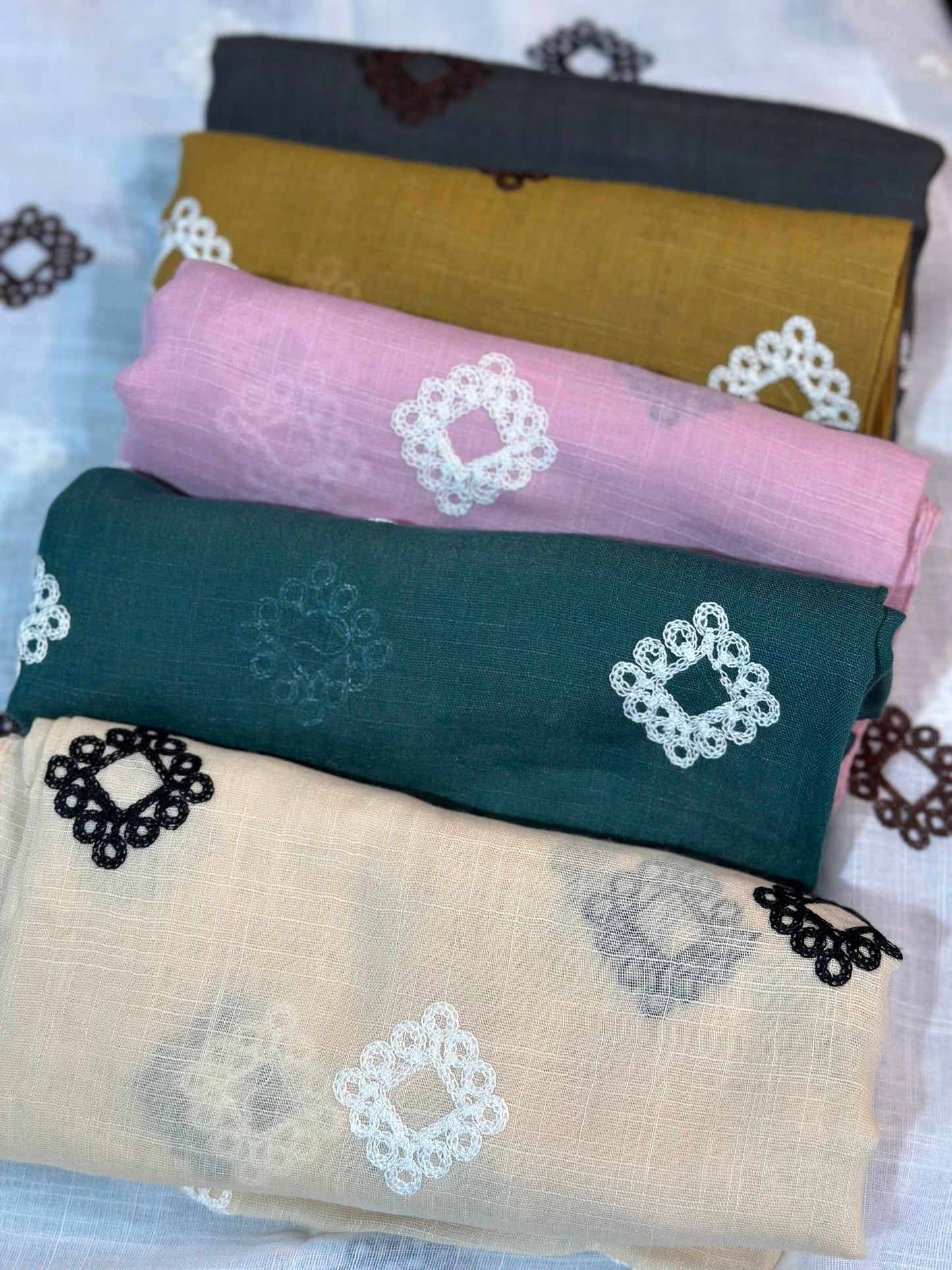 Hand Embroidered Lawn Stoller