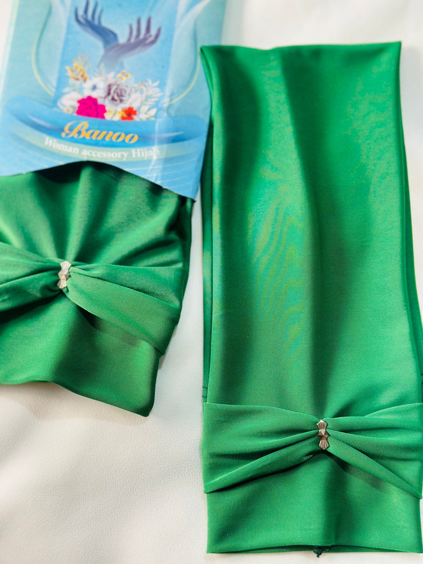 Elegant Green Iranian Cotton Jersey Sleeves