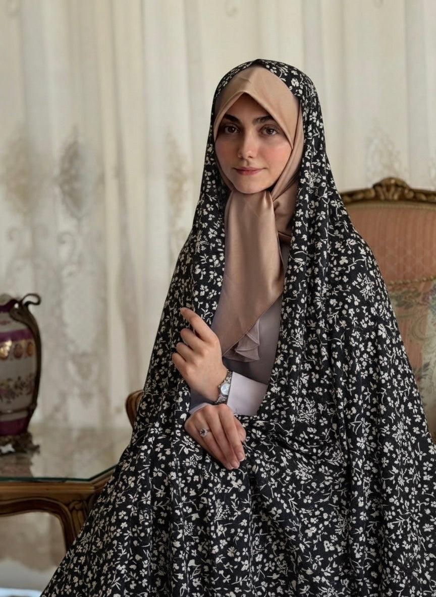 Premium Printed Iranian Linen Chador – Navy Blue Floral Elegance