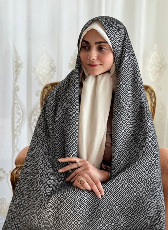 Premium Printed Iranian Linen Chador – Abstract Motif - Razia Hijab Hover Image