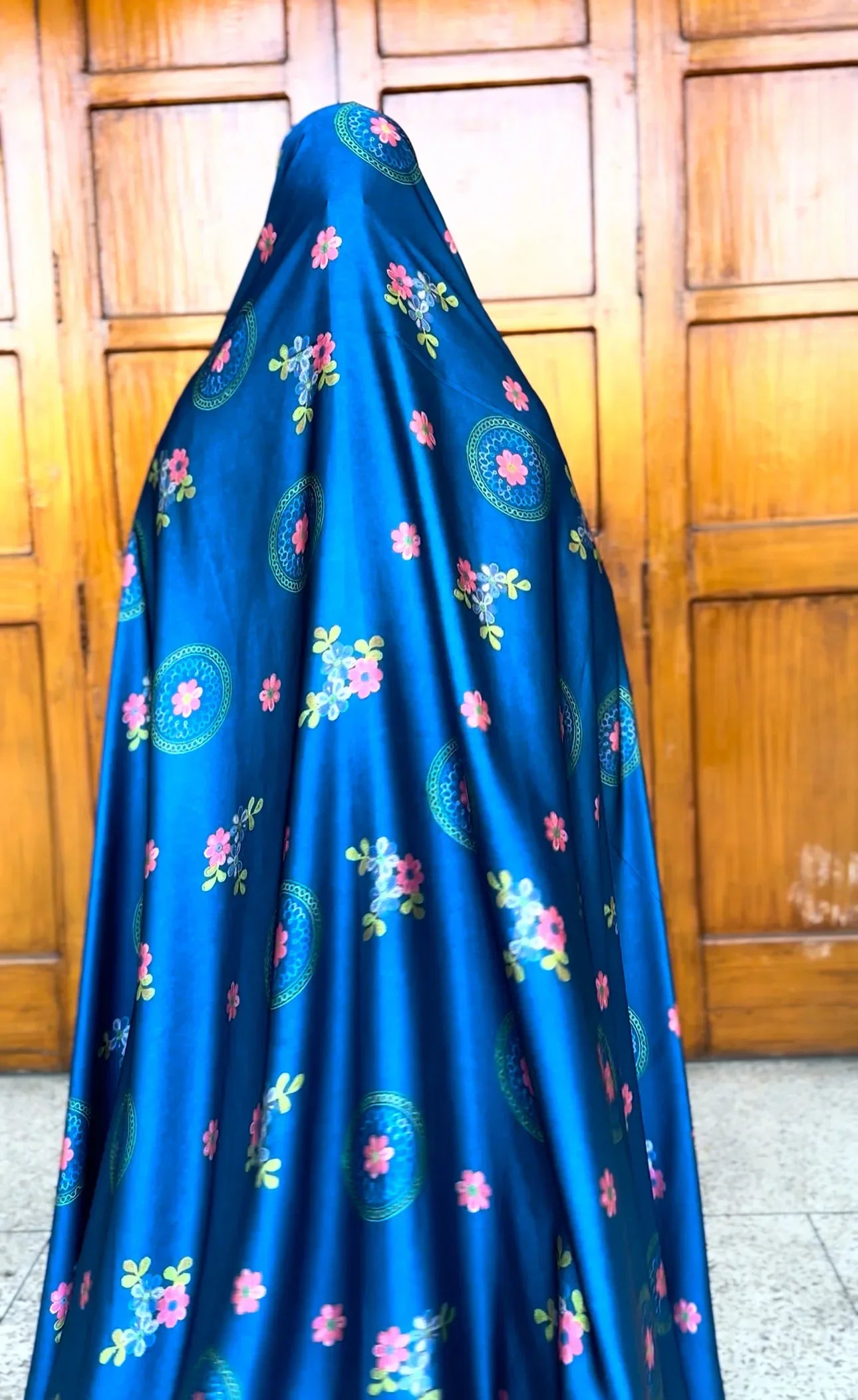 Exquisite Printed Irani Chador - Razia Hijab