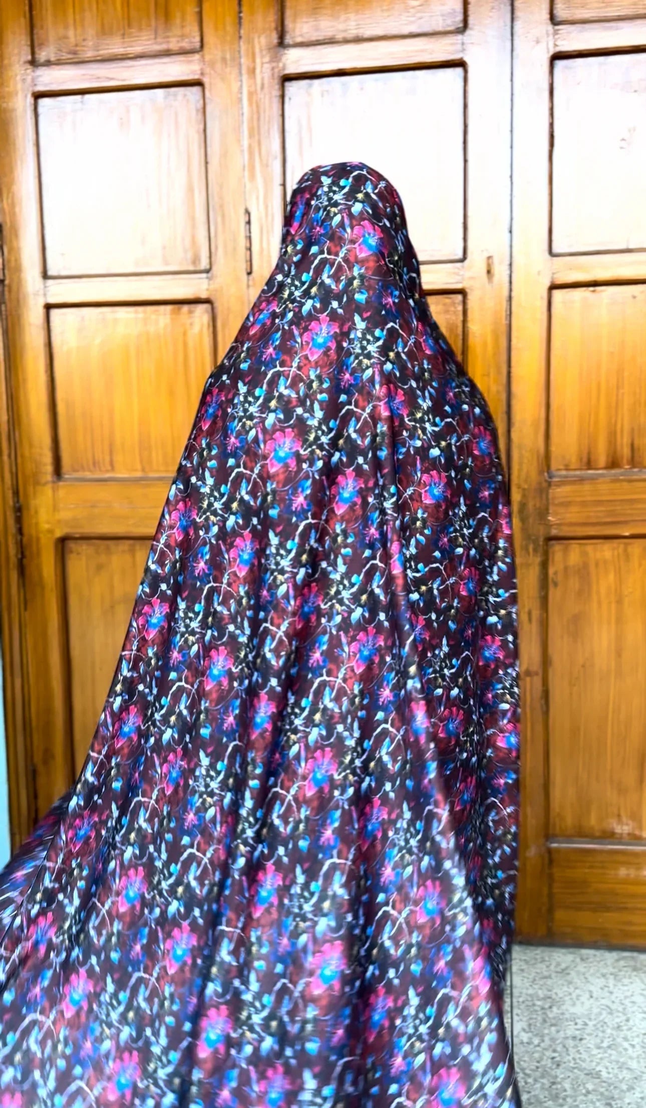 Exquisite Printed Irani Chador - Razia Hijab