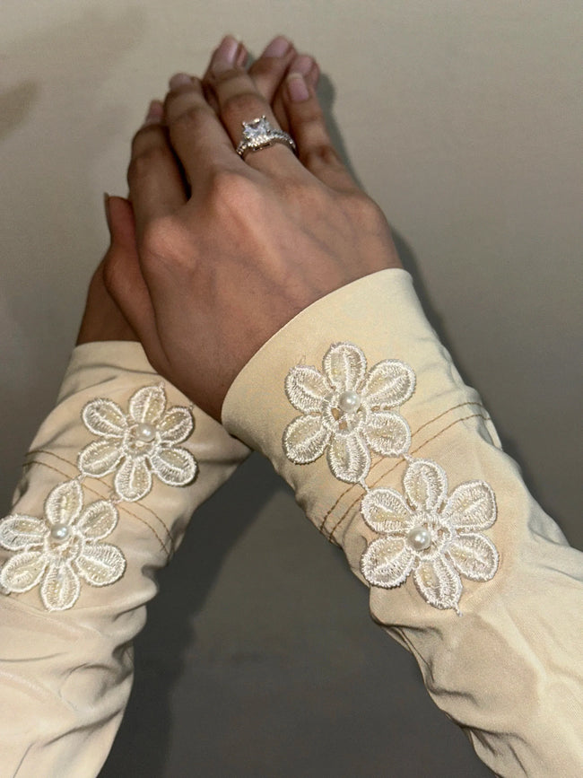 Iranian Fancy Sleeves – Beige - Razia Hijab Hover Image