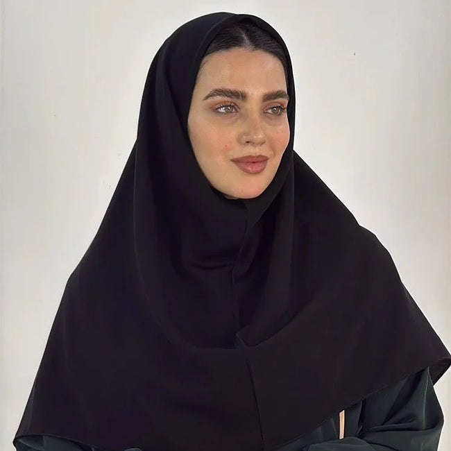 Crape Maqna’ah - Razia Hijab Hover Image