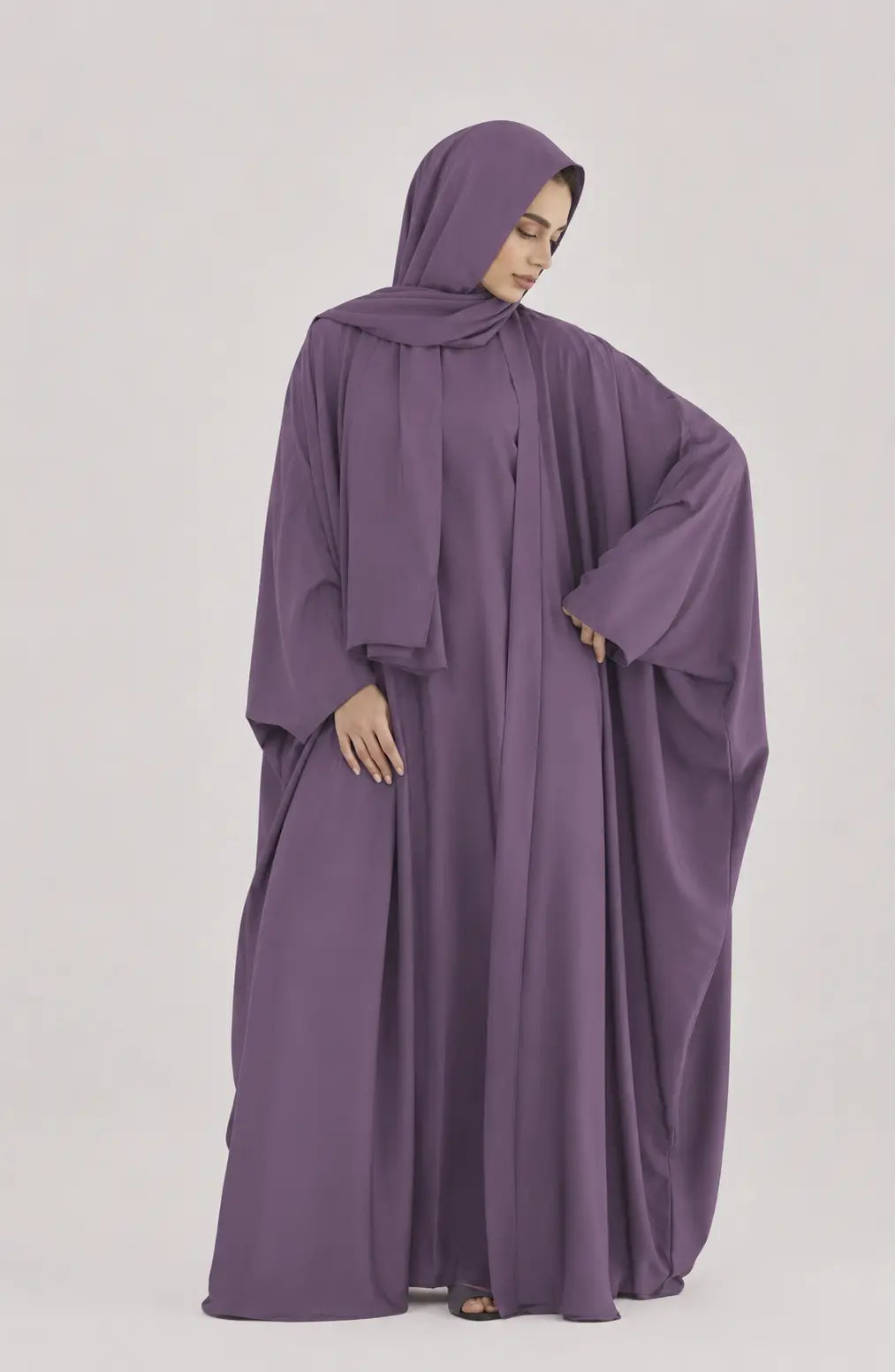 Lavender abaya wide sleeve detail